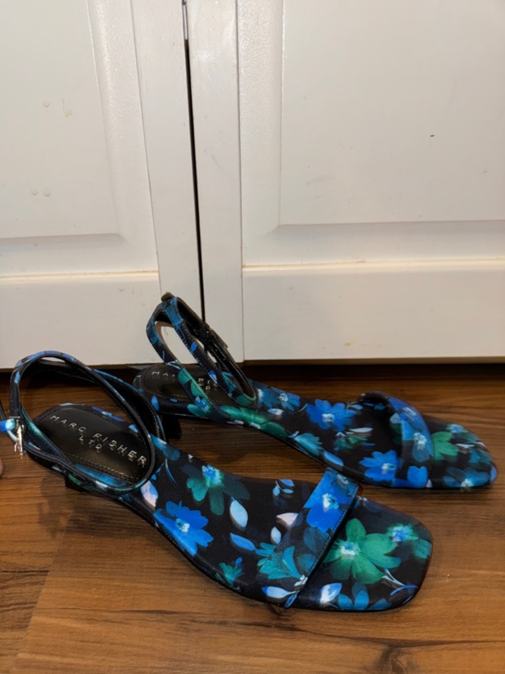 Blue Floral Ankle-Strap Women's Kitten Heels - Picture 4 of 4